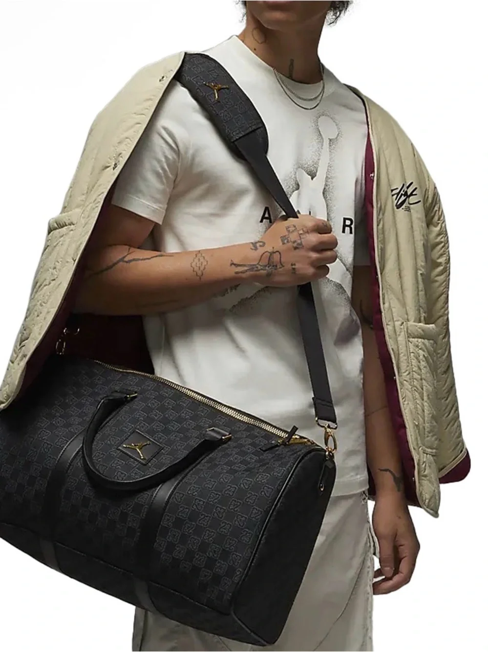 AIR JORDAN MONOGRAM DUFFLE BAG LUGGAGE JACQUARD BLACK GOLD GRATITUDE RETRO 11